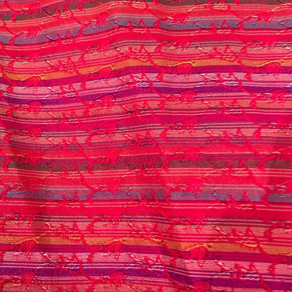 100% silk Coldwater Creek top. Medium Petite - Picture 4 of 5